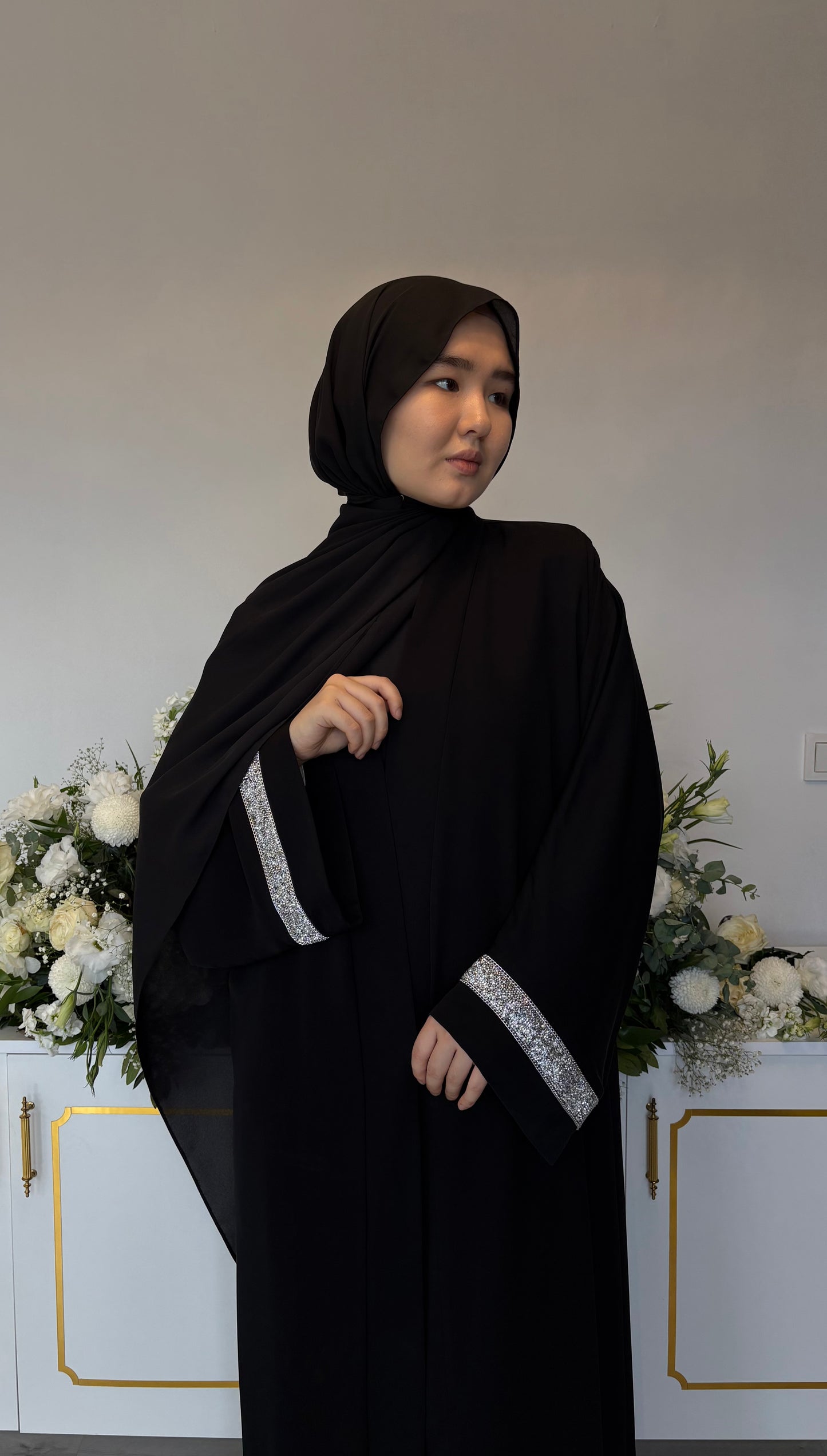 Lune model Abaya