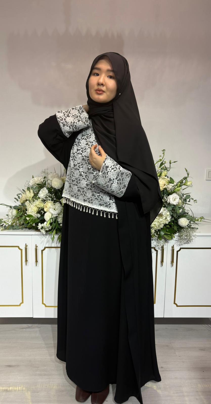 Zaya model Abaya